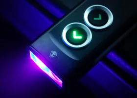Senter EDC Vezerlezer WK2 Punya Laser dan UV dalam Satu Bodi Ringkas