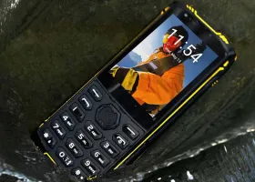 Ulefone Armor Mini 5, HP Kompak dengan Android, Tombol Fisik, dan Layar Sentuh