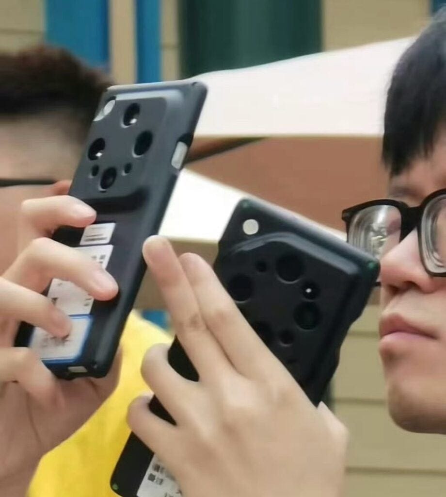 Foto prototipe Oppo Find X9 Ultra menunjukkan modul kamera bundar besar (Photo: Gizmochina, Oppo)