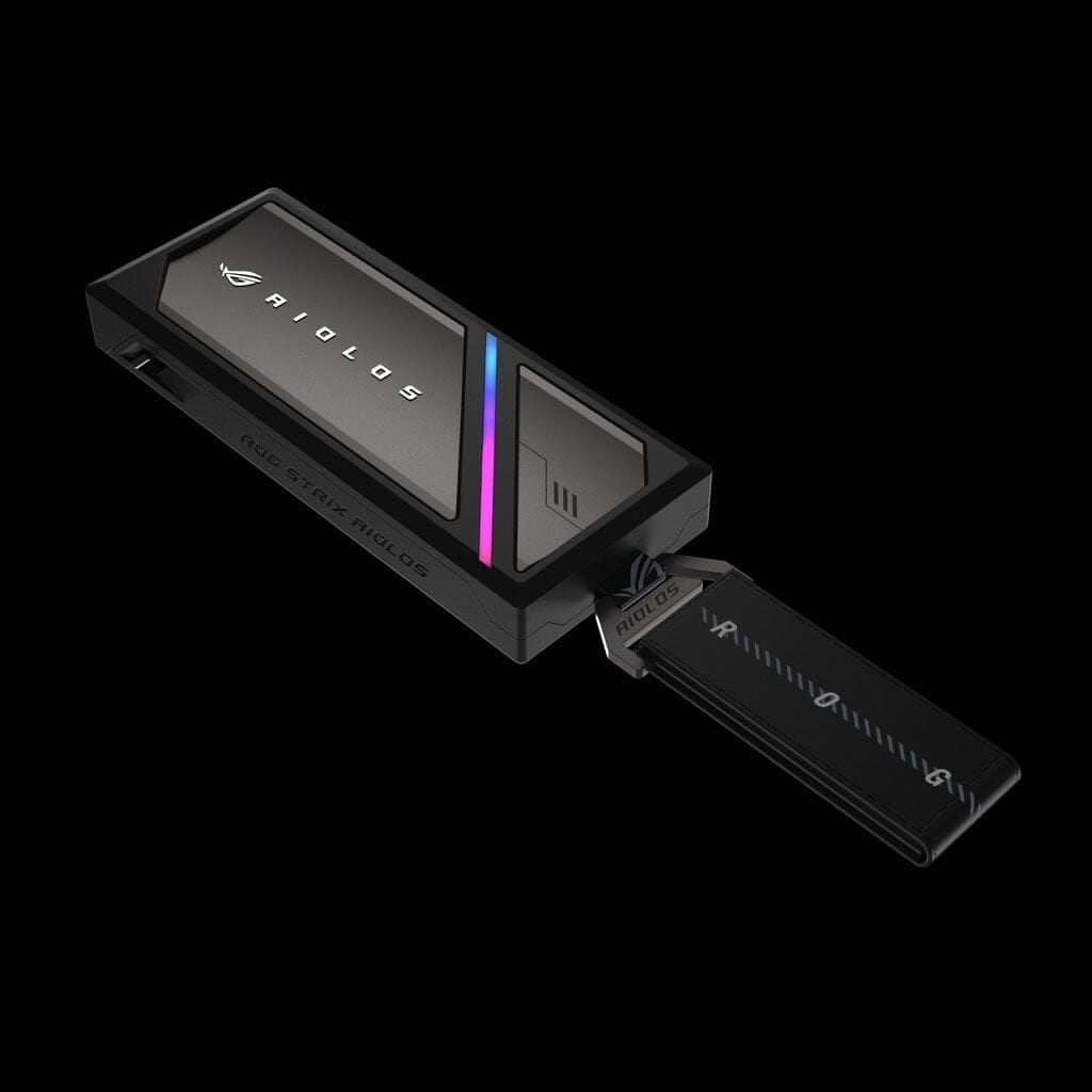 ROG Strix Aiolos SSD enclosure casing eksternal M.2 NVMe USB 3.2 Gen 2x2 (Photo: Gizmochina, ASUS)