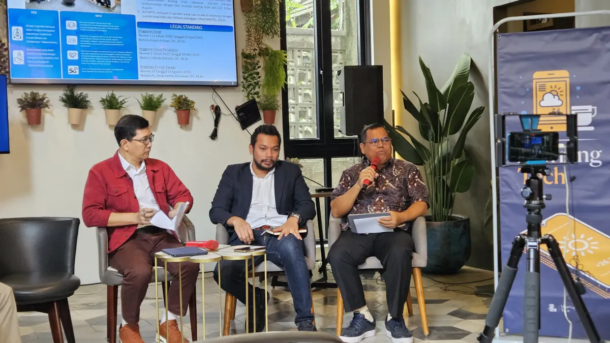Mengurai Hambatan Pembangunan Infrastruktur Telekomunikasi di Daerah (Photo: GadgetDIVA; Komdigi)