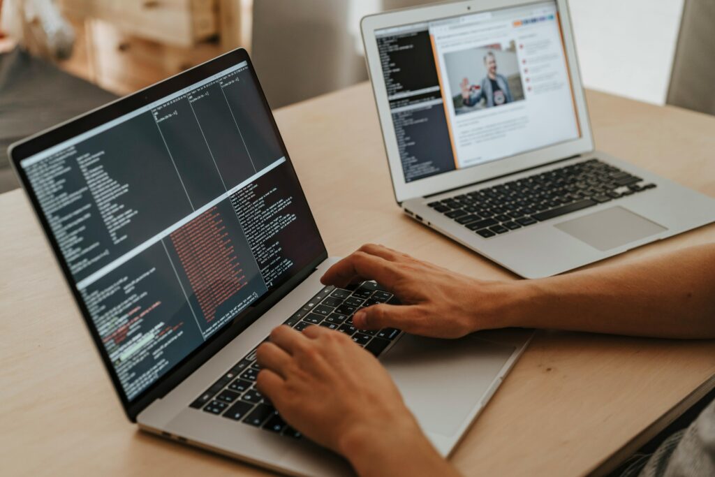 Panduan Lengkap Memilih Laptop Coding Terbaik untuk Mahasiswa Informatika 2025